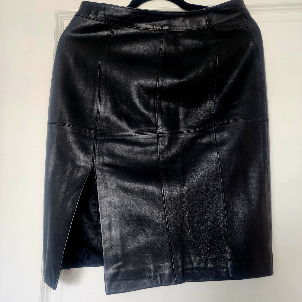 Worthington Black Lambskin Leather Pencil Skirt